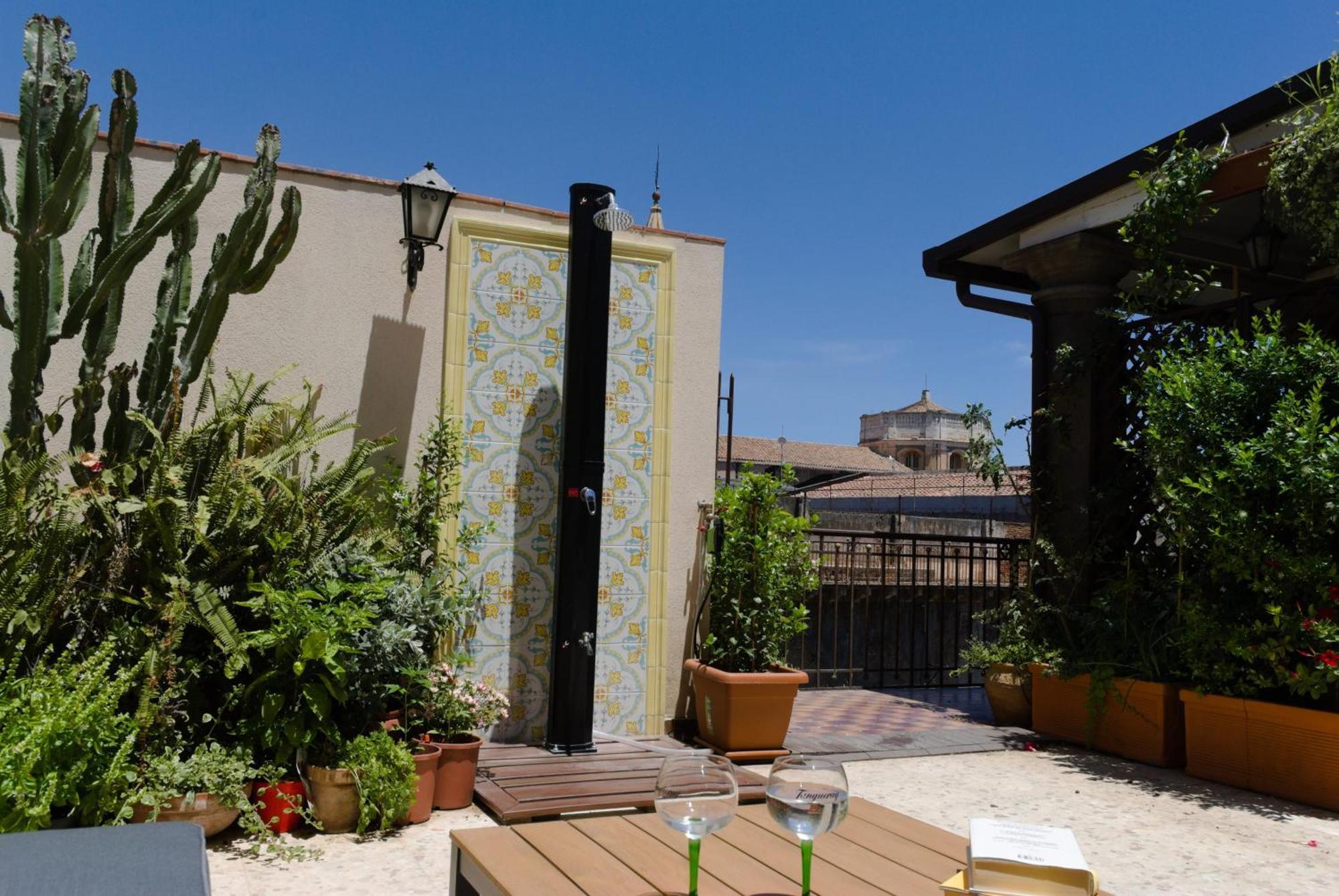 Allure Palace Acireale Eksteriør billede