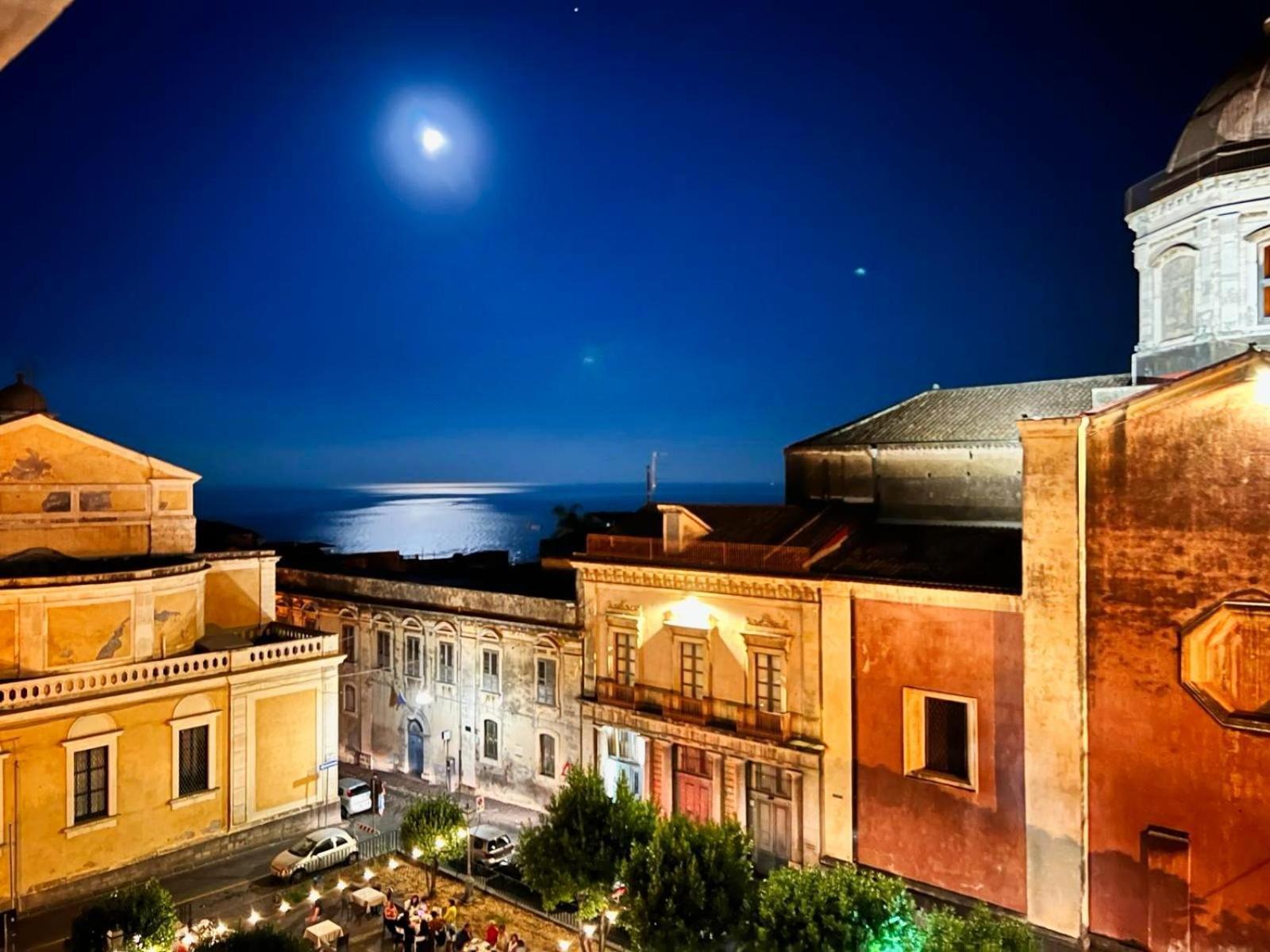 Allure Palace Acireale Eksteriør billede