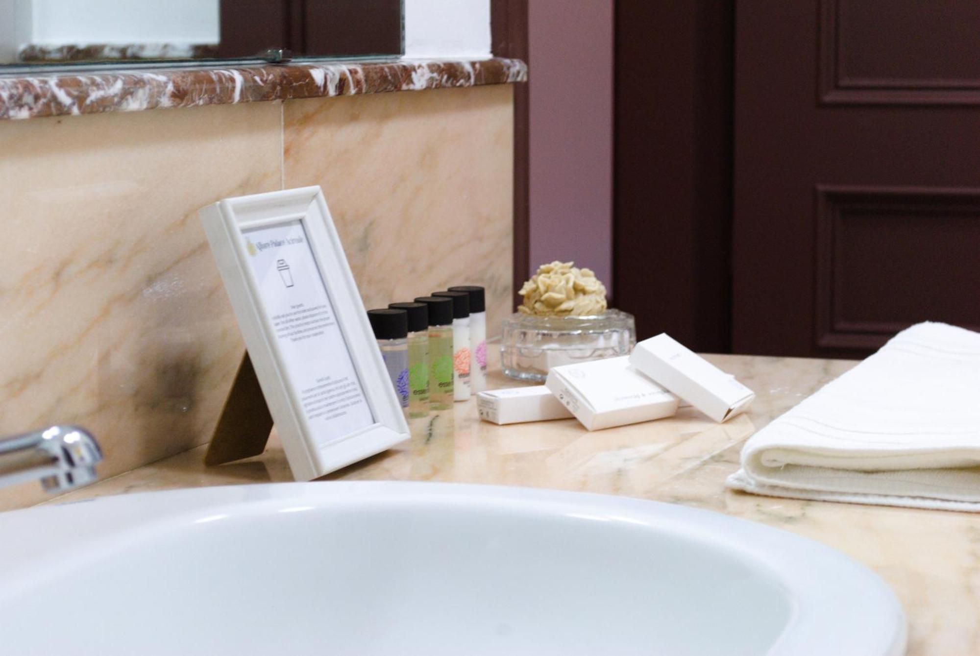 Allure Palace Acireale Eksteriør billede